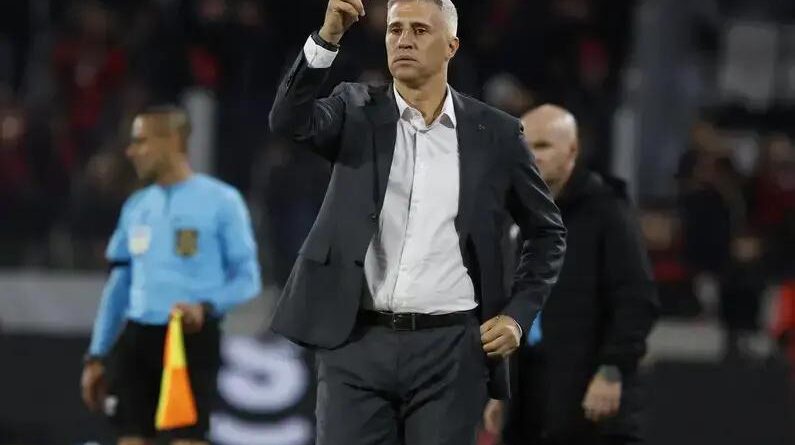 Crespo reflete sobre eliminação do São Paulo e pede foco na sequência da temporada