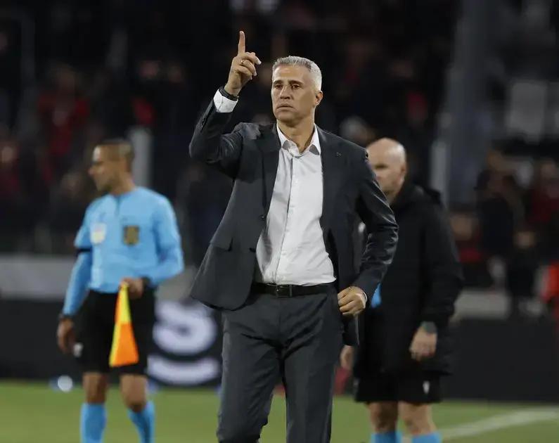 Crespo reflete sobre eliminação do São Paulo e pede foco na sequência da temporada