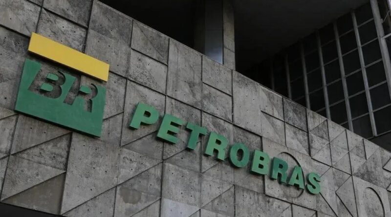 Petrobras anuncia R$ 12 bilhões em dividendos após lucro bilionário